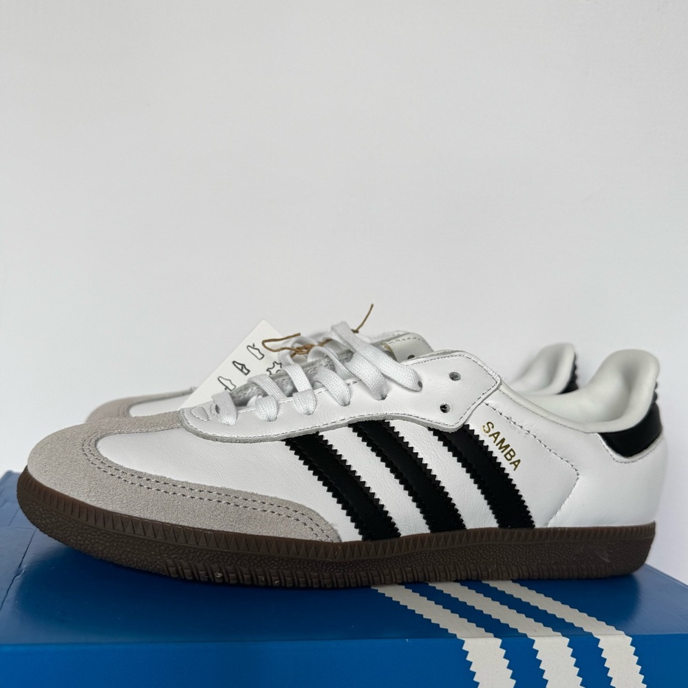 ADIDAS SAMBA OG Sneakers Big Kids 5 1/2  Women 7